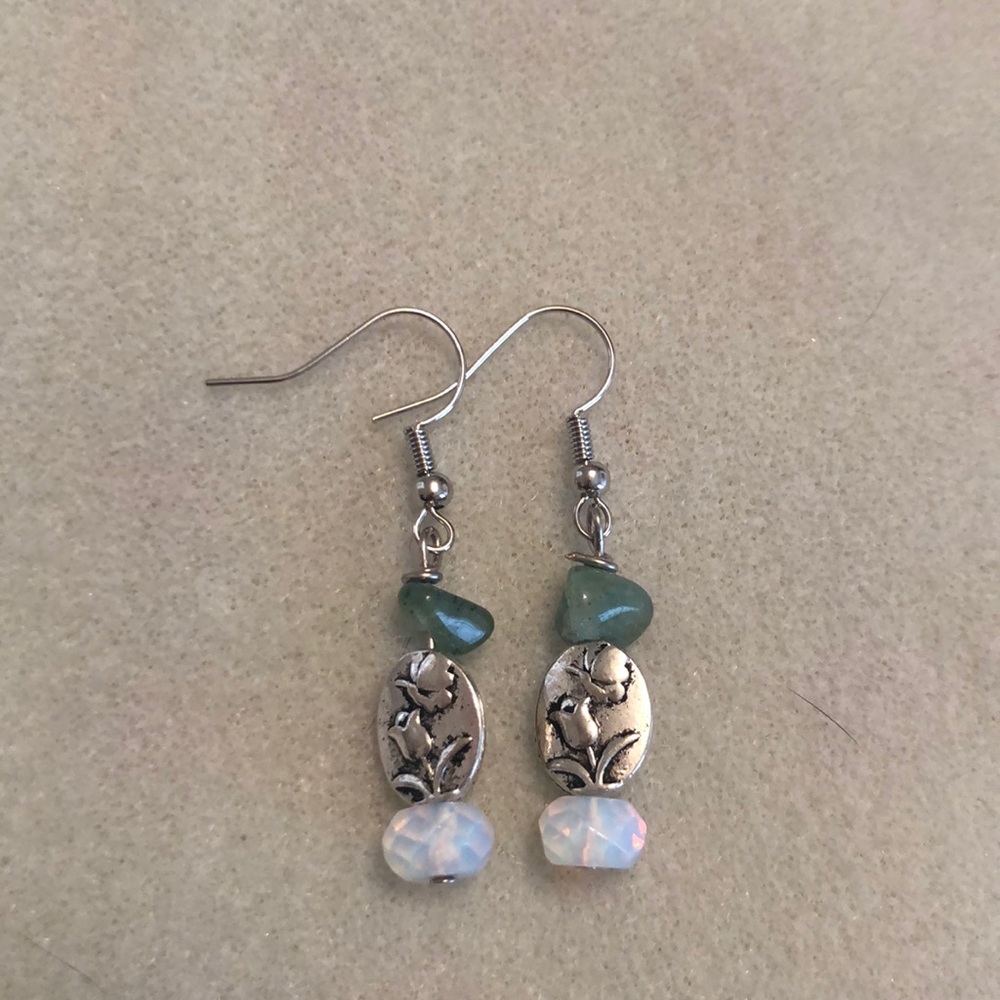 Awesome gemstone earrings silver